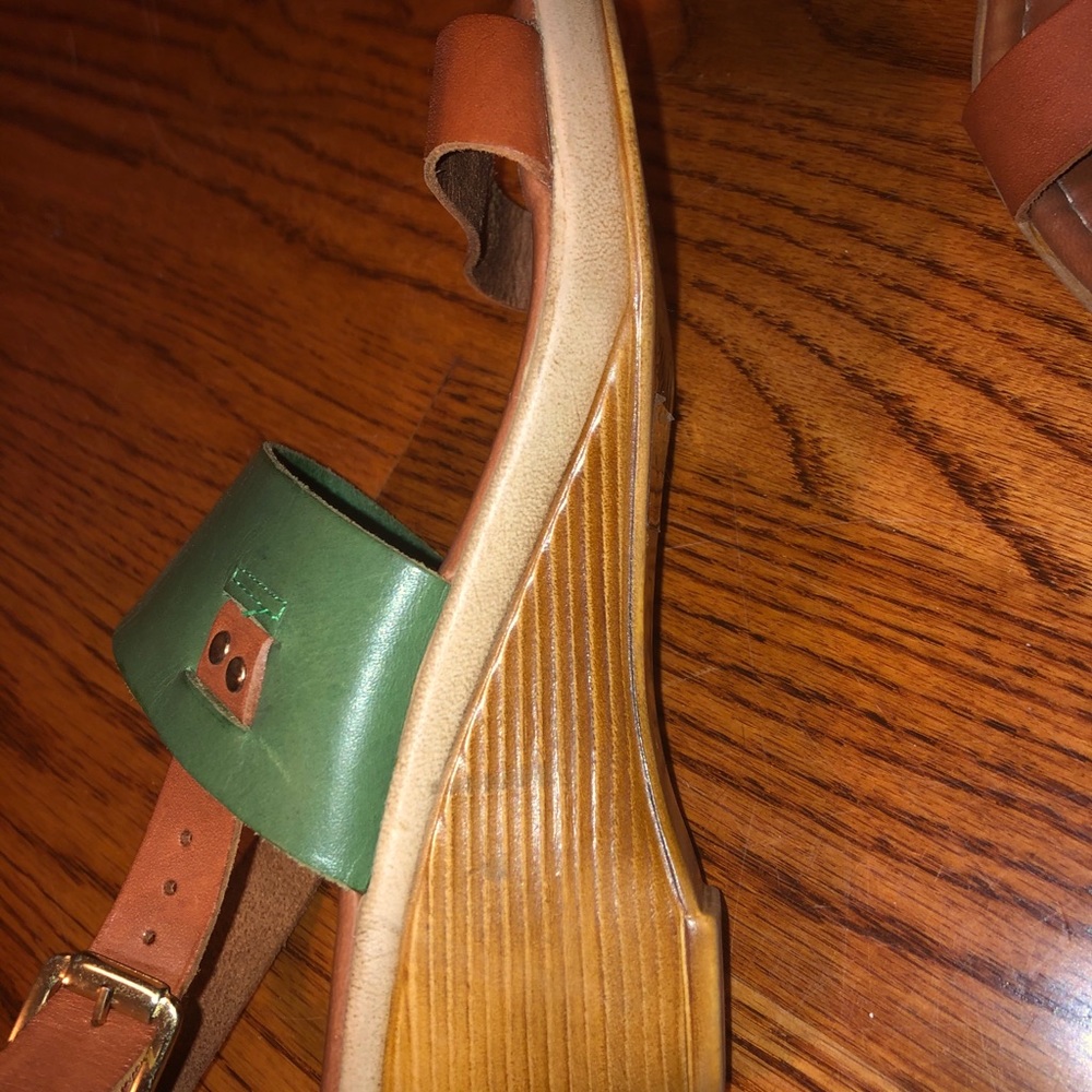100% leather Italian wedge sandals - Picture 5 of 6